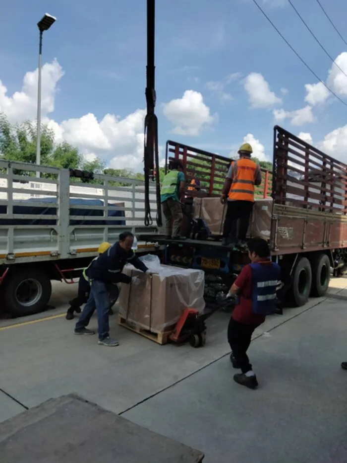 Replace Battery - Internet Thailand Data Center Saraburi