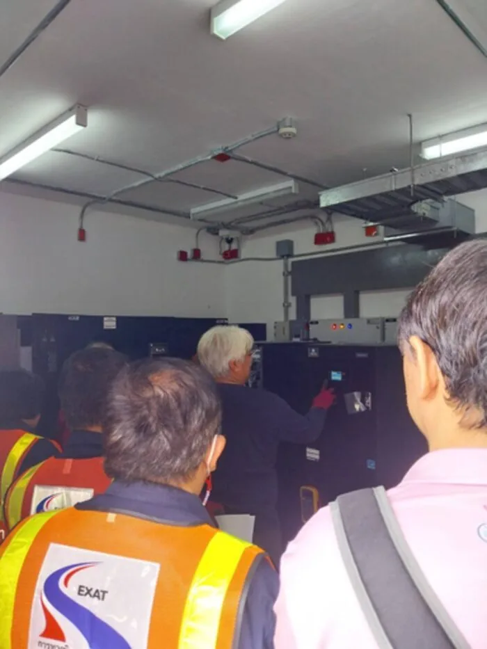 Replace UPS at Narong 3 Toll Plaza